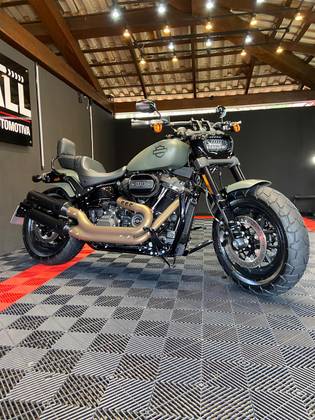 HARLEY-DAVIDSON SOFTAIL FAT BOB 114 